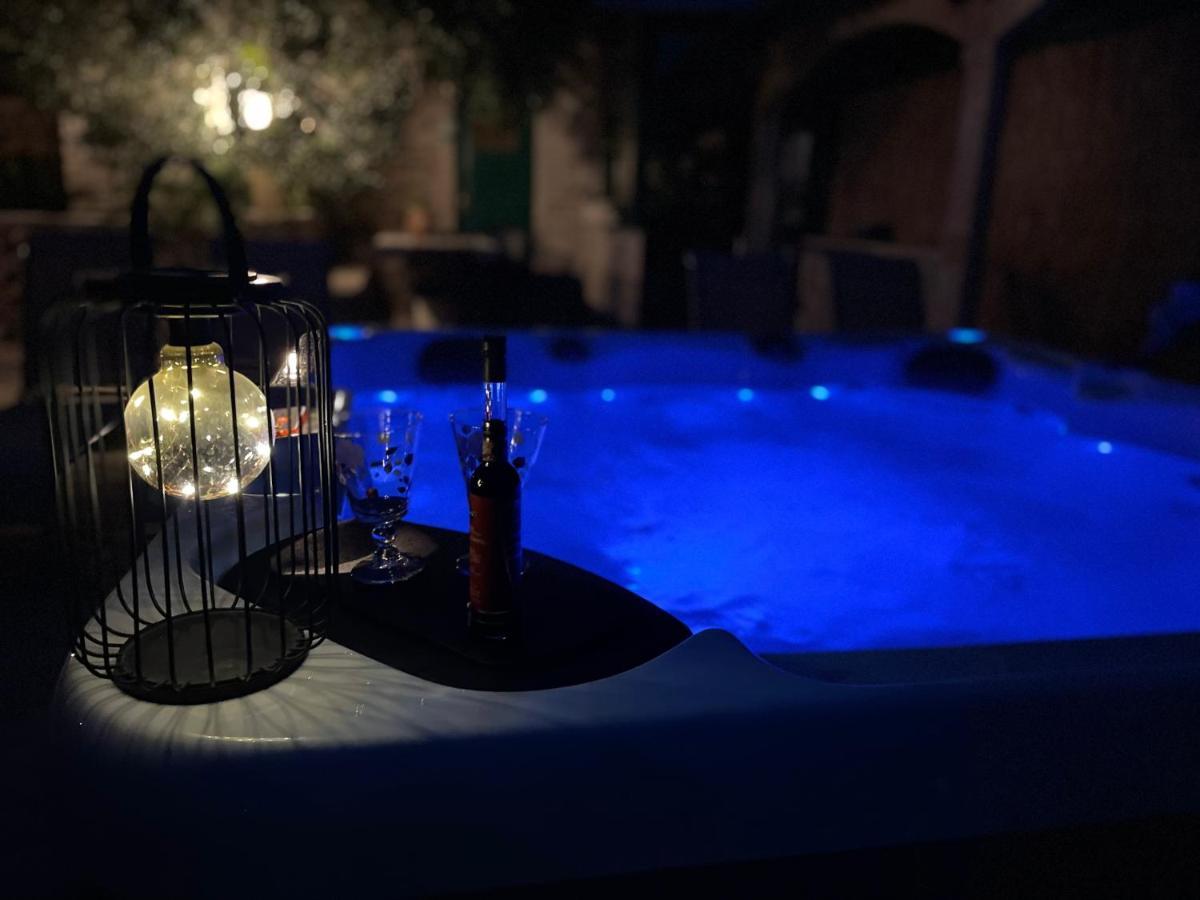 Vacation House Marin With Jacuzzi - Bol, Brac 외부 사진