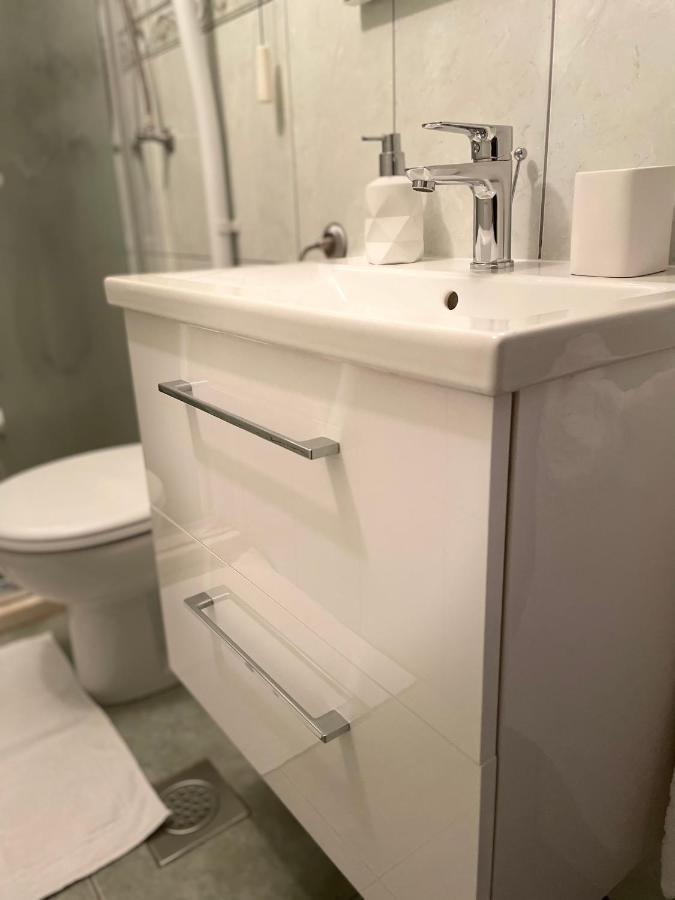 Vacation House Marin With Jacuzzi - Bol, Brac 외부 사진